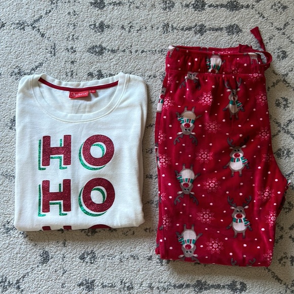 Joyland Other - Women’s Holiday Pajama Set Size L